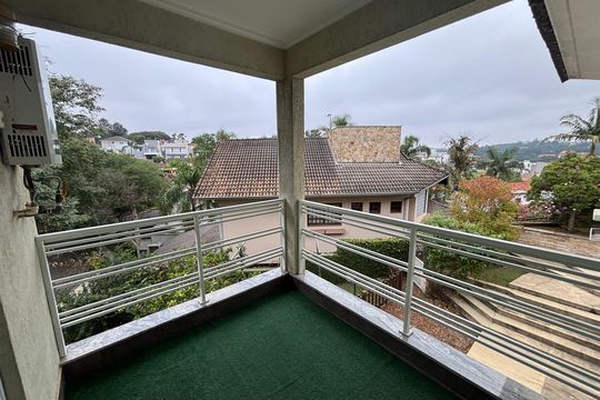 Varanda de casa para alugar com 6 quartos, 900m² em Jardim Sao Paulo Ii, Cotia