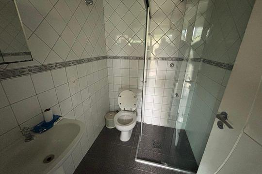 Banheiro 2 de casa para alugar com 6 quartos, 900m² em Jardim Sao Paulo Ii, Cotia