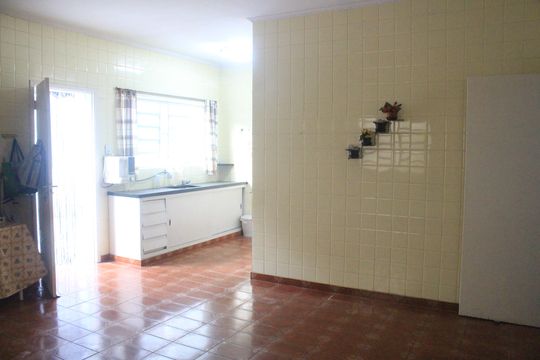 Cozinha de casa para alugar com 3 quartos, 400m² em Santa Paula, São Caetano do Sul