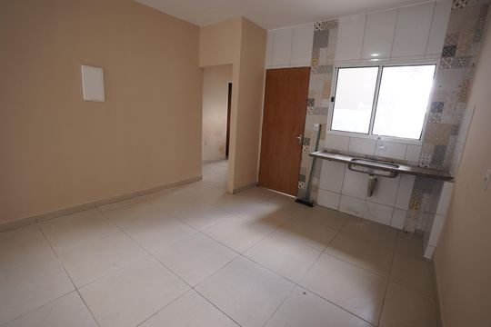Casa à venda com 3 quartos, 100m² em Jardim Atlantico, Goiânia