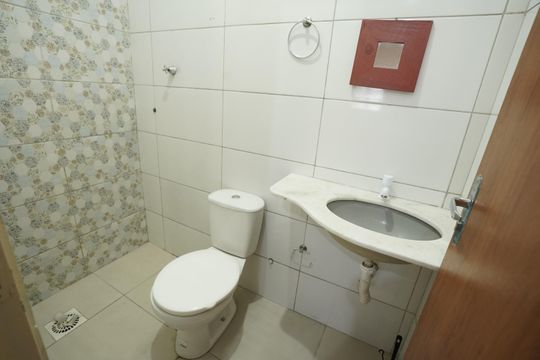 Casa à venda com 3 quartos, 100m² em Jardim Atlantico, Goiânia