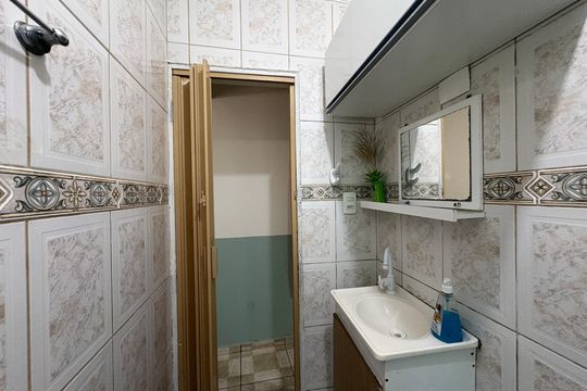 Banheiro 1 - Casa 3 de casa à venda com 5 quartos, 327m² em Vila Renato, São Paulo