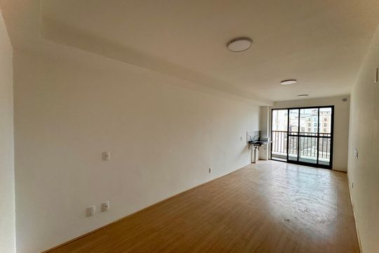 Kitnet/Studio para alugar com 1 quarto, 32m² em Centro, Rio de Janeiro