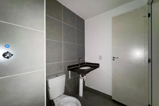 Kitnet/Studio para alugar com 1 quarto, 32m² em Centro, Rio de Janeiro