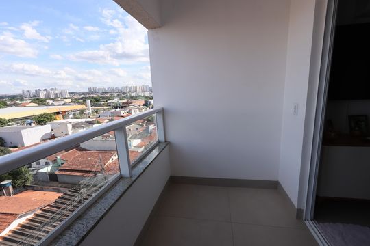 Apartamento à venda com 3 quartos, 90m² em Vila Lucy, Goiânia