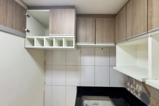 Cozinha de apartamento à venda com 2 quartos, 41m² em Parque Continental, Guarulhos