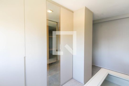 Quarto de apartamento à venda com 2 quartos, 107m² em Centro, Canoas