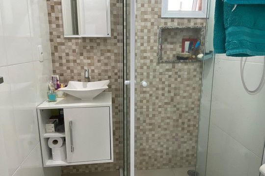 Banheiro de apartamento à venda com 2 quartos, 100m² em Parque Novo Oratório, Santo André
