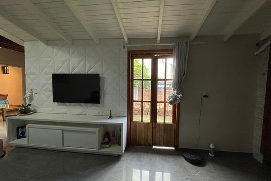 Casa à venda com 3 quartos, 110m² em Canudos, Novo Hamburgo