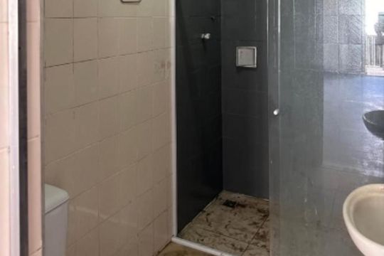 Banheiro de casa para alugar com 3 quartos, 140m² em Nova Alianca, Rio das Ostras