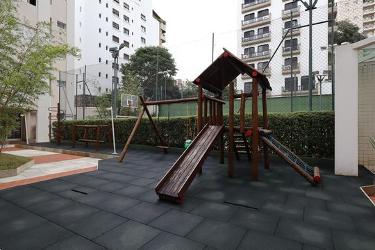 Área comum - Playground de apartamento à venda com 3 quartos, 168m² em Real Parque, São Paulo