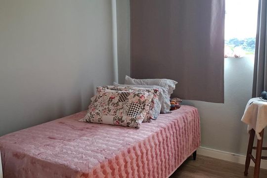 Quarto 2 de apartamento à venda com 2 quartos, 47m² em Duque de Caxias, São Leopoldo