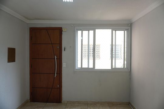 Apartamento para alugar com 2 quartos, 49m² em Conjunto Habitacional Santa Etelvina Ii, São Paulo