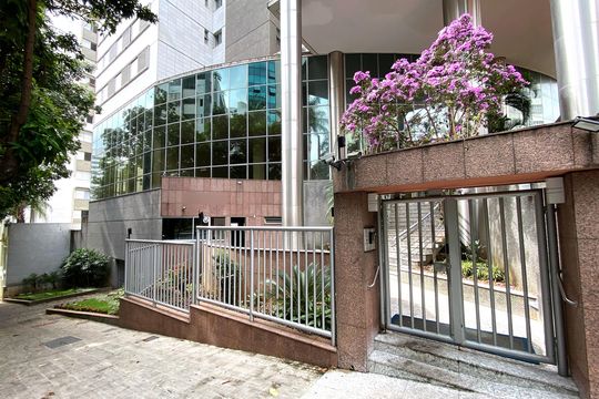 Fachada de apartamento para alugar com 4 quartos, 140m² em Boa Viagem, Belo Horizonte