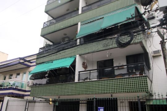 Fachada do Prédio de apartamento à venda com 2 quartos, 86m² em Vista Alegre, Rio de Janeiro