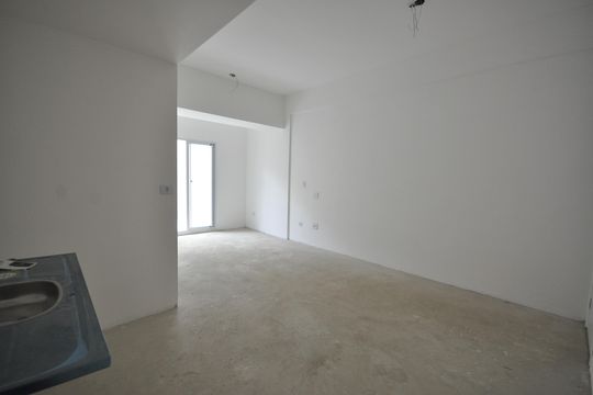 Cozinha de kitnet/studio à venda com 1 quarto, 27m² em Vila Santa Terezinha (zona Norte), São Paulo