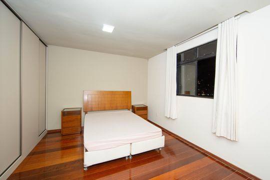 Suíte 2 de apartamento à venda com 4 quartos, 220m² em Estoril, Belo Horizonte