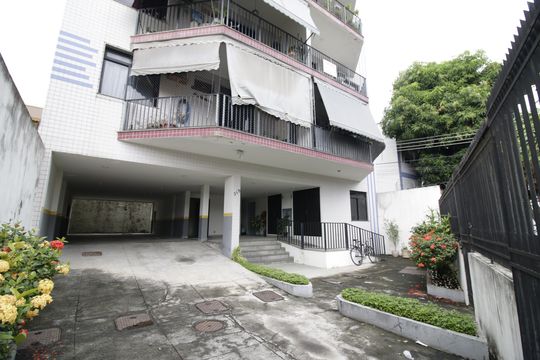 Fachada de apartamento à venda com 2 quartos, 80m² em Taquara, Rio de Janeiro