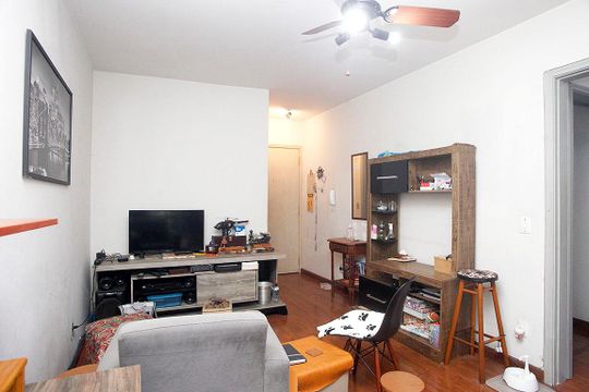 Apartamento à venda com 2 quartos, 59m² em Azenha, Porto Alegre