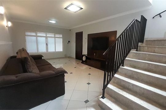 Casa à venda com 3 quartos, 186m² em Vila Nova Caledonia, São Paulo