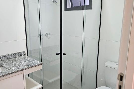 Banheiro de apartamento para alugar com 1 quarto, 40m² em Ingá, Niterói
