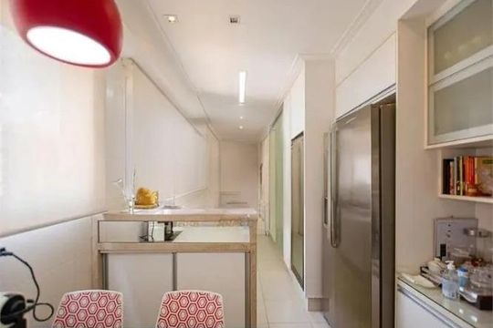 Cozinha de apartamento para alugar com 4 quartos, 214m² em Indianópolis, São Paulo