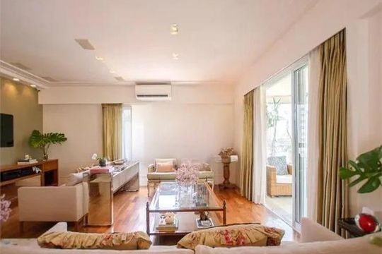 Sala de apartamento para alugar com 4 quartos, 214m² em Indianópolis, São Paulo