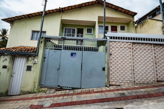 Casa à venda com 2 quartos, 79m² em Jaqueline, Belo Horizonte