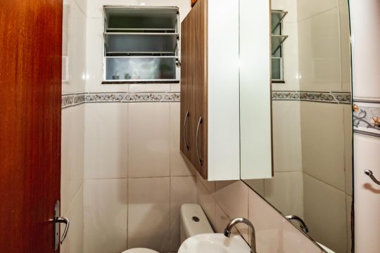 Casa à venda com 2 quartos, 79m² em Jaqueline, Belo Horizonte