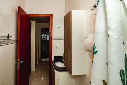 Casa à venda com 2 quartos, 79m² em Jaqueline, Belo Horizonte