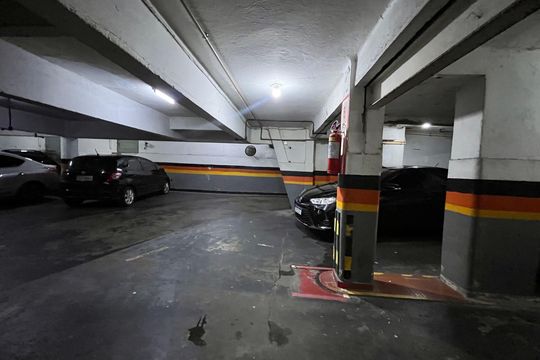 Garagem de apartamento à venda com 4 quartos, 205m² em Copacabana, Rio de Janeiro