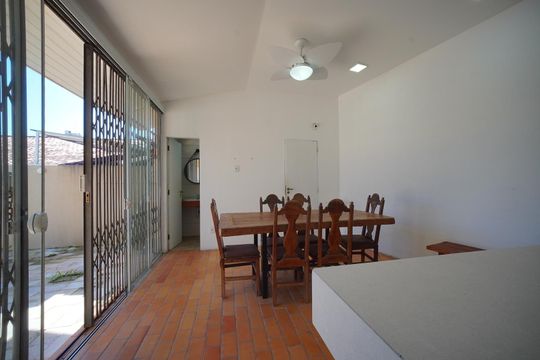 Espaço Gourmet de casa para alugar com 4 quartos, 209m² em Cachoeira do Bom Jesus, Florianópolis