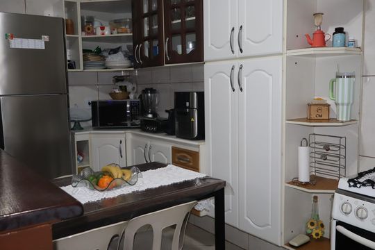 Cozinha de casa à venda com 1 quarto, 172m² em Cidade Continental, São Paulo