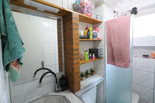 Banheiro de apartamento à venda com 2 quartos, 62m² em Jaguaribe, Osasco