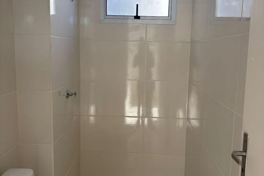 Apartamento à venda com 2 quartos, 40m² em Jardim Ipanema, Curitiba