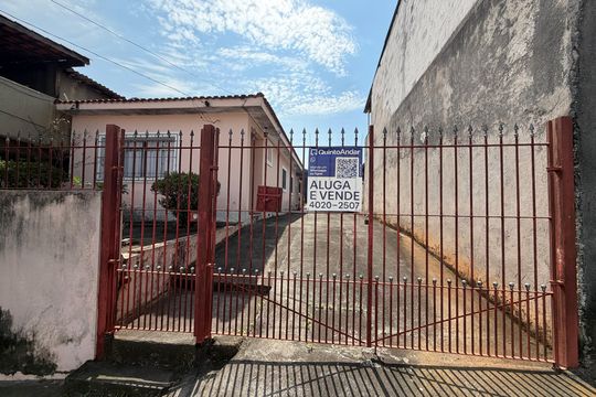 Fachada de casa para alugar com 1 quarto, 43m² em Jardim Casablanca, São Paulo