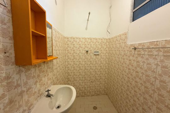 Banheiro de casa para alugar com 1 quarto, 43m² em Jardim Casablanca, São Paulo