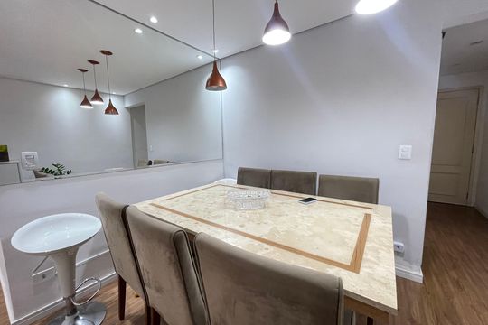 Sala de apartamento à venda com 3 quartos, 69m² em Jardim Pinheiros, São Paulo