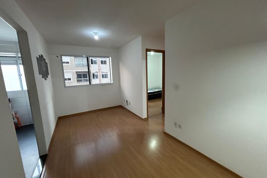Sala de apartamento para alugar com 2 quartos, 44m² em Encantado, Rio de Janeiro