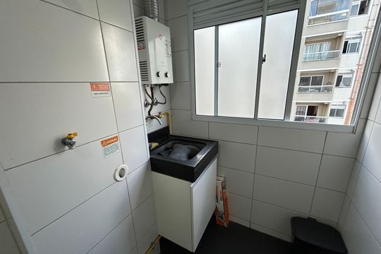 Área de Serviço de apartamento para alugar com 2 quartos, 44m² em Encantado, Rio de Janeiro