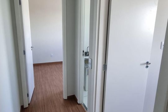 Corredor de apartamento para alugar com 2 quartos, 43m² em Jardim Ibirapuera, Campinas