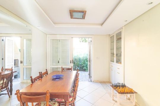 Sala de casa de condomínio para alugar com 3 quartos, 223m² em Santa Tereza, Porto Alegre