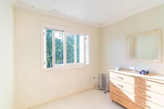 Quarto 2 de casa de condomínio para alugar com 3 quartos, 223m² em Santa Tereza, Porto Alegre
