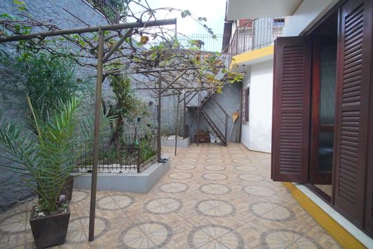 Área externa de casa para alugar com 6 quartos, 177m² em Scharlau, São Leopoldo