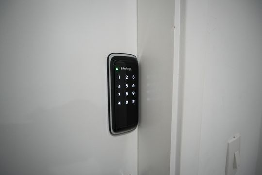 Fechadura Eletrônica de apartamento para alugar com 1 quarto, 35m² em Cambuci, São Paulo