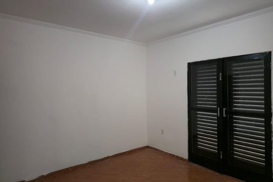 Suíte de casa à venda com 2 quartos, 157m² em Jardim Cocaia, Guarulhos