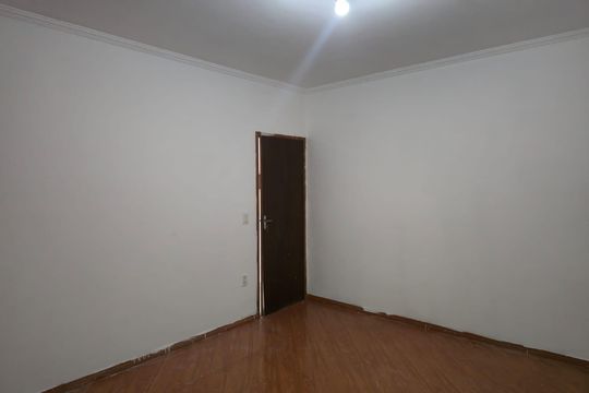Suíte de casa à venda com 2 quartos, 157m² em Jardim Cocaia, Guarulhos