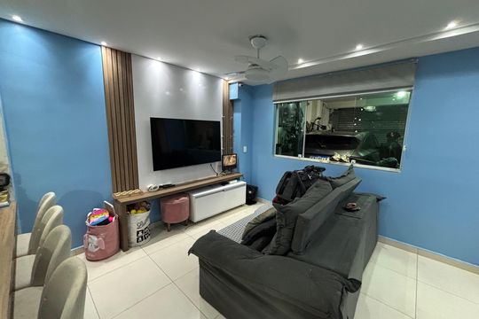 Casa para alugar com 3 quartos, 210m² em Jardim Maringa, São Paulo