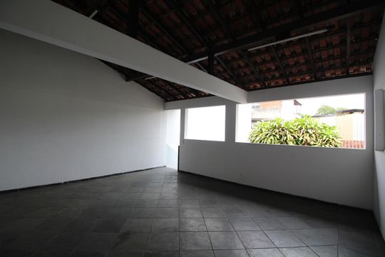 Terraço de casa à venda com 4 quartos, 200m² em Curicica, Rio de Janeiro