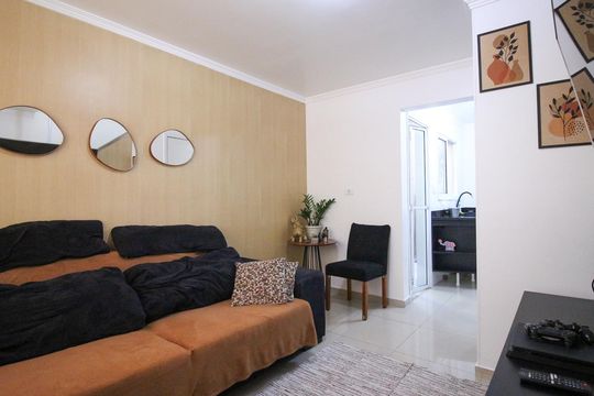 Sala de casa de condomínio à venda com 2 quartos, 56m² em Vila Alpina, São Paulo